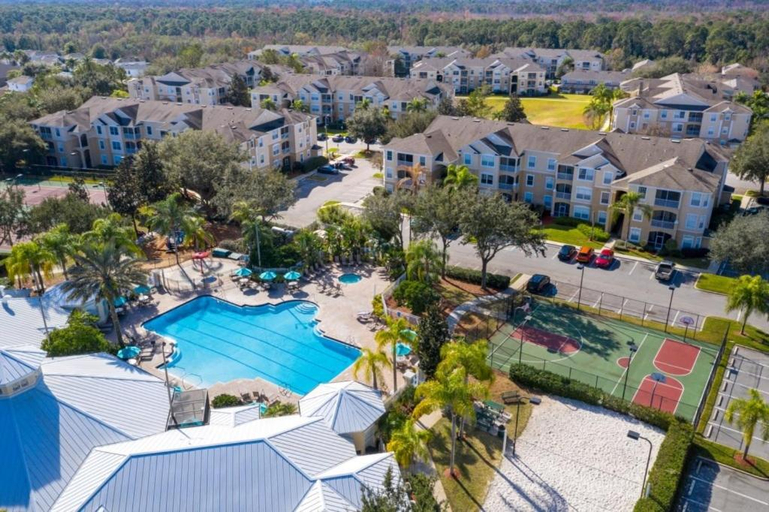 Exterior & Views 1, Immaculate 4 Bedrooms 3 Bathroom in Windsor Palms, Osceola