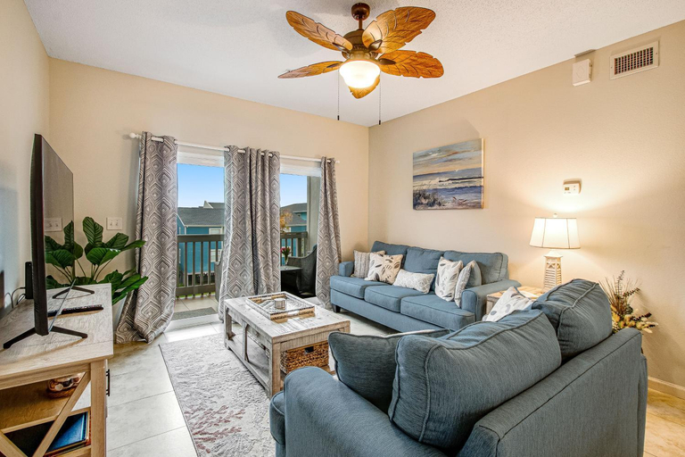 Others 5, Villas on the Gulf J6, Escambia