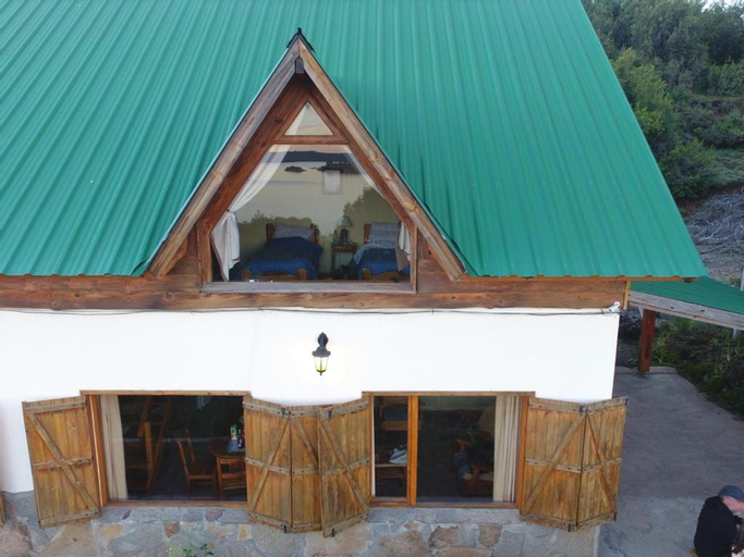 Cabanas Bahia Radal, Aluminé