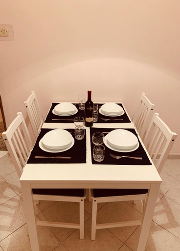 Dining Room 7