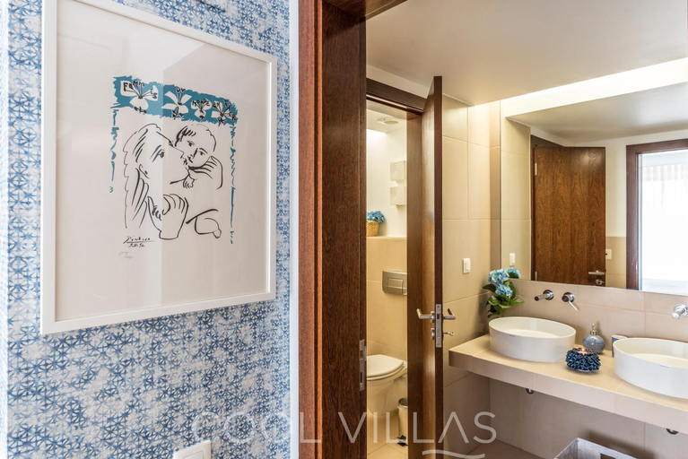 Bathroom 3, Ocean's Nest - walking distance to beach, Albufeira