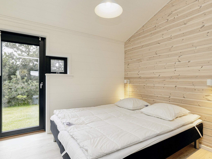 Room, 9 Person Holiday Home in Vaeggerlose, Guldborgsund