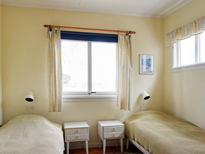 Room 4, 4 Star Holiday Home in Stromstad, Strömstad
