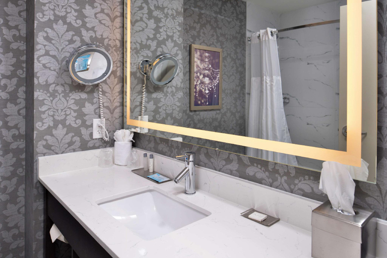 Bathroom 6