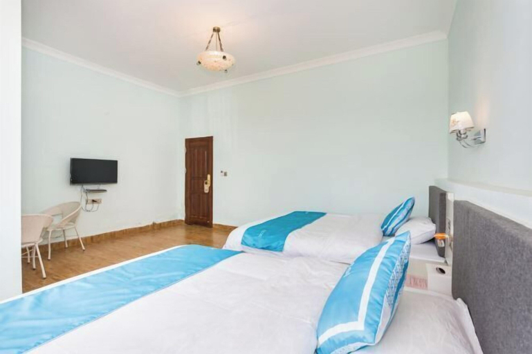 Bedroom 8