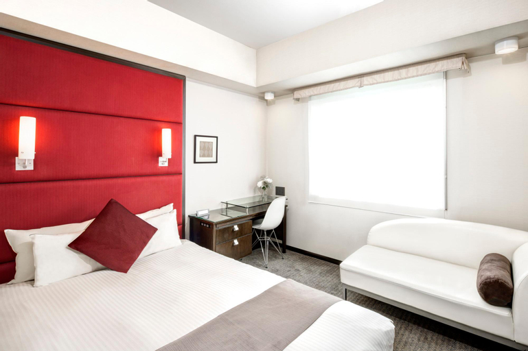 Bedroom 18
