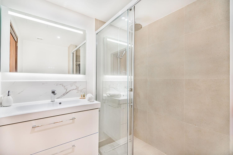 Bathroom, Villa Hibiscus, Baleares