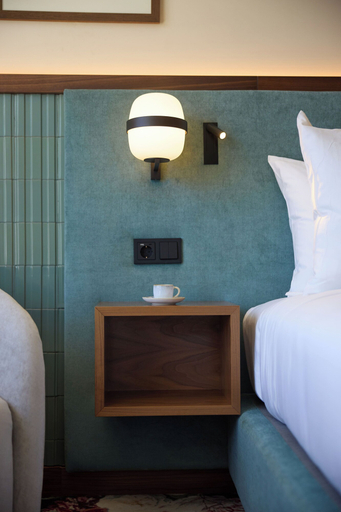 Bedroom 3, DUO Hotel Lisbon, Curio Collection by Hilton, Lisbon