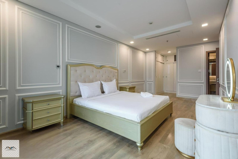 Bedroom 12