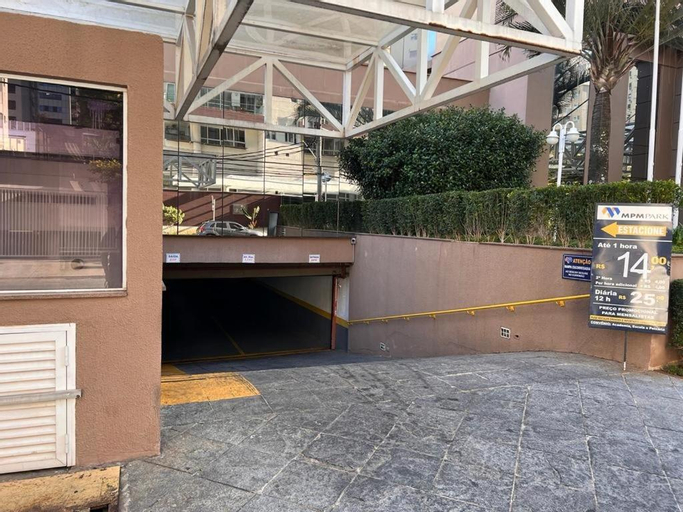 Otimo flat Jardins SP entre Av. Paulista e Pq. Ibirapuera., São Paulo