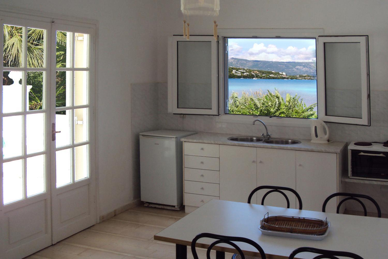 Others 5, Maison Metel, Ionian Islands