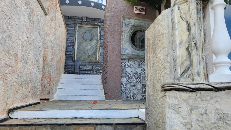 Others 3, Standard big room apartment in blue Aegean with shared pool, kitchen and Ac, Crete