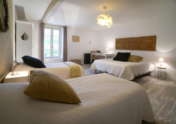 Bedroom 2, Les Tilleuls, Isère