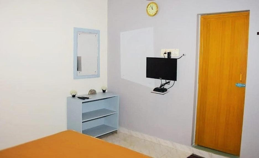 Bedroom 2, The Well Beach side guest house, Viluppuram