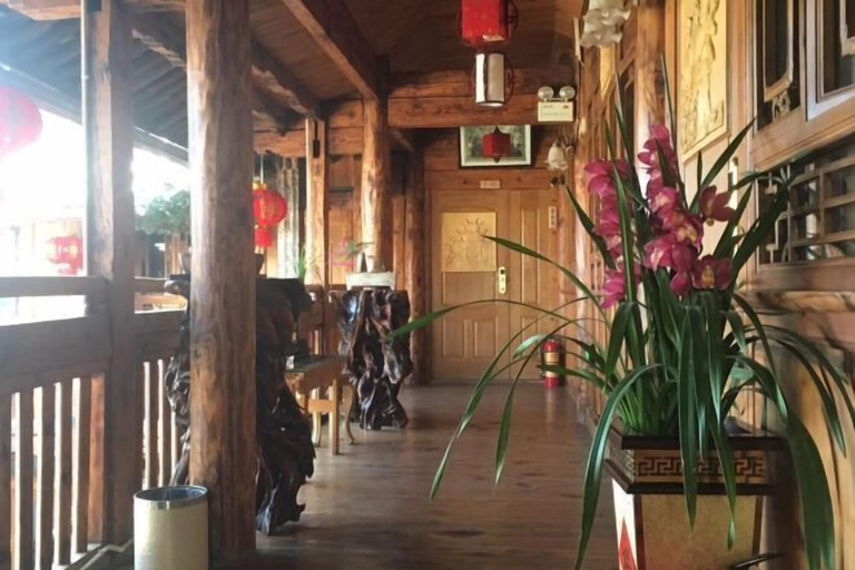 Others 5, Henglu Inn, Dali Bai