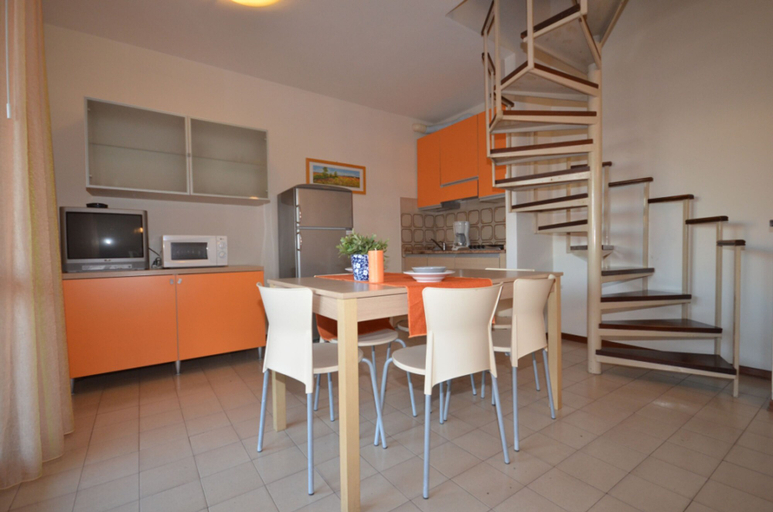 Room 3, Selene C1-7 in Bibione, Venezia
