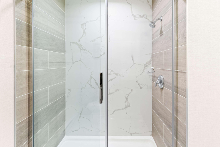 Bathroom 17