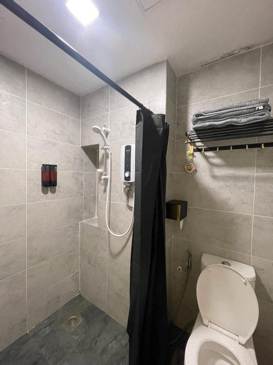 Bedroom 4, ROXY SEMATAN BEACH TOWNHOUSE  DELUXE 1 , Lundu