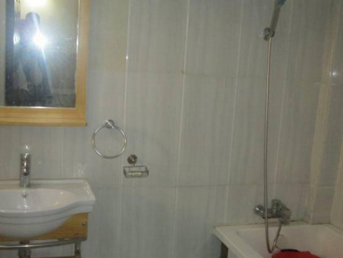 Bathroom, Joy House Hotel - Guest Room, AbujaMun