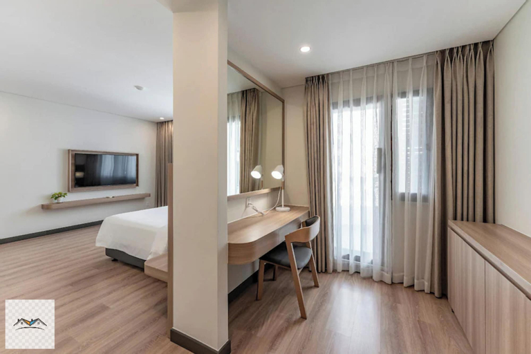 Bedroom 18
