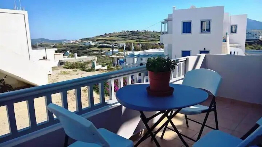 Others 3, Memories of Milos, South Aegean