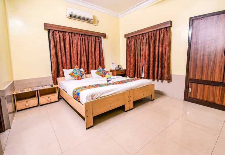 Bedroom 2, Goroomgo The Moon Residency Kolkata, North 24 Parganas
