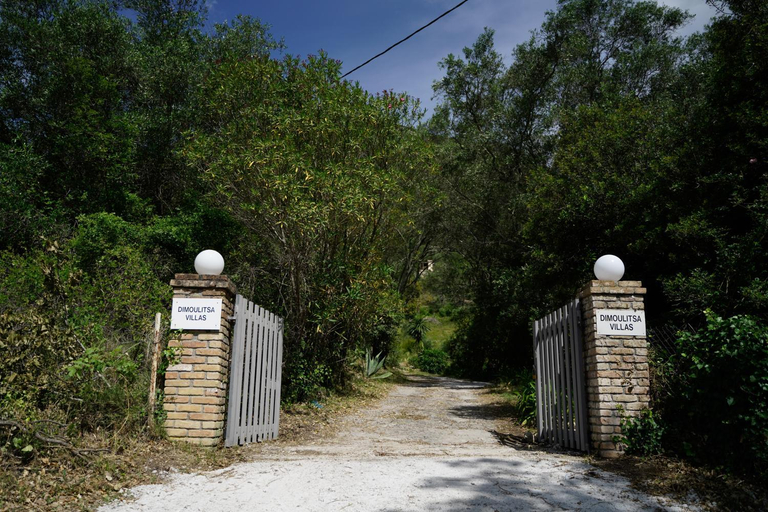 Entrance 4, Dimoulitsa Villas Complex, Ionian Islands