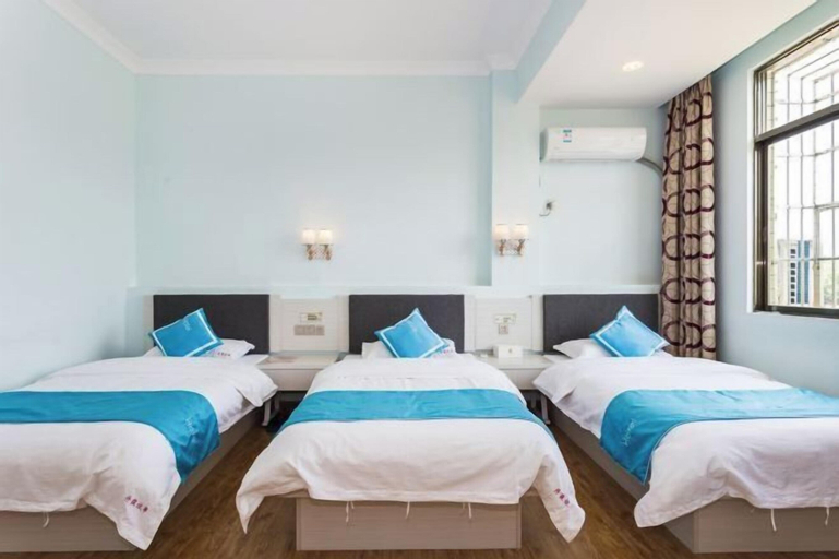 Bedroom 9