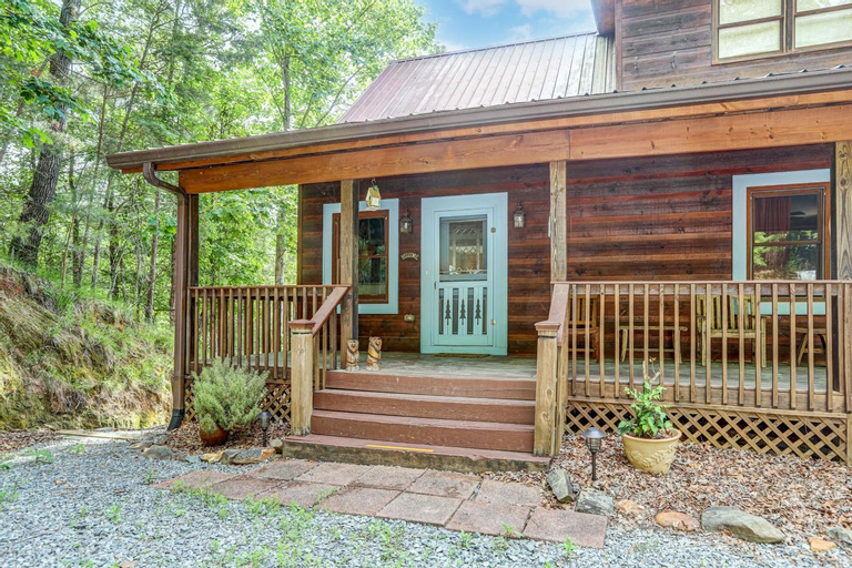 Cabin Hideaway, Gilmer