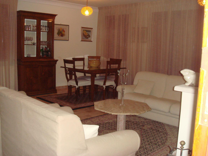 Others 5, Villa Rosada, Trapani