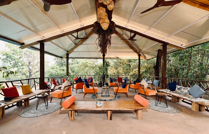 Public Area, Kanha jungle camp, Balaghat