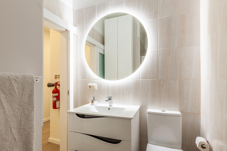 Bathroom 3, Feel at Home - Largo do Paco, Braga