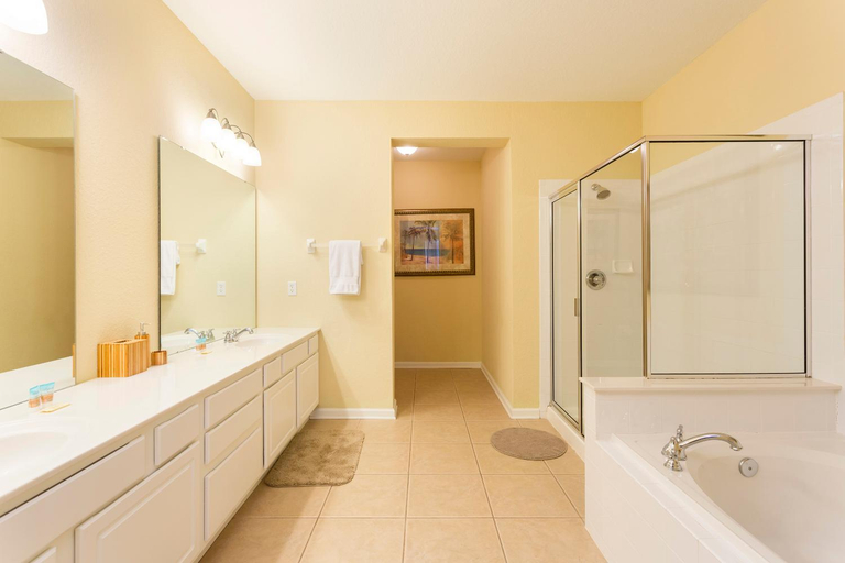 Others 5, Renovated 4Br Condo 5min Conv Center, Orange