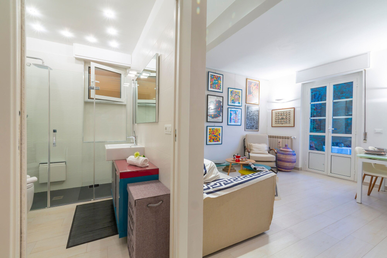 Room 3, Maremonti 400m From Sea, Imperia
