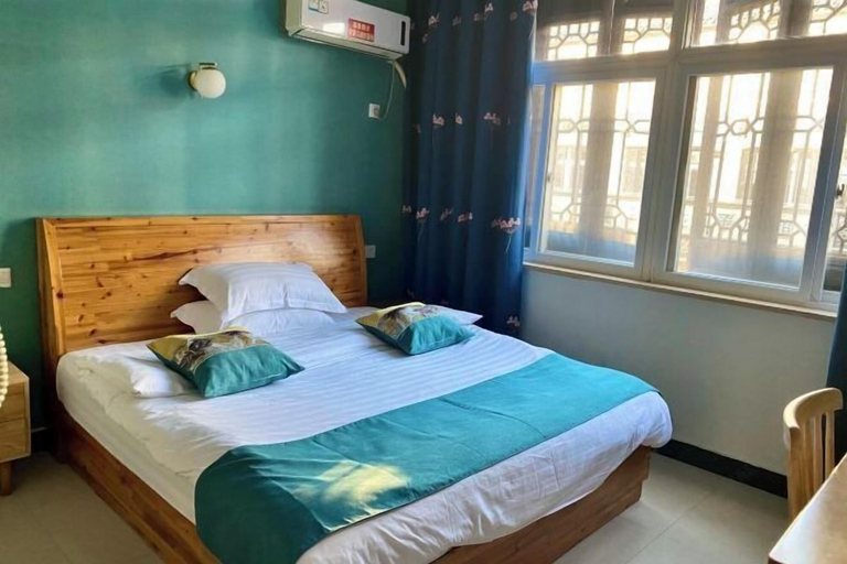 Bedroom 5, Moshang Huakai Inn, Jiaxing