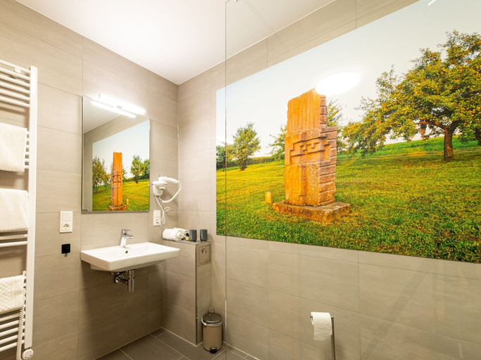Others 2, Modern Apartment in Mettlach with Infrared Sauna, Merzig-Wadern