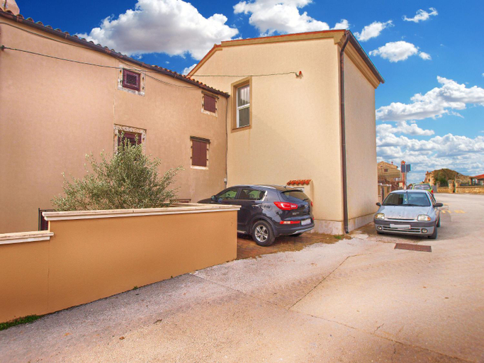 Others 3, Apartments Kristina 1531, Medulin