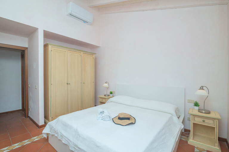Room 5, CDT Cala Del Faro in Capo Ferro, Olbia-Tempio