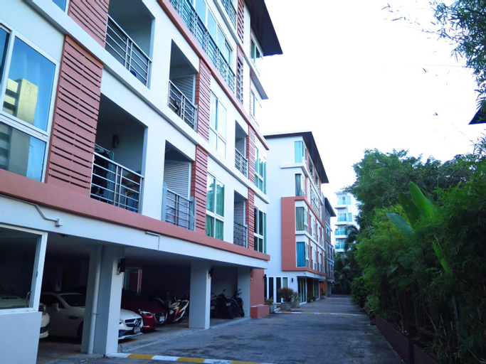 639 2 Bedroom Contemporary Teak Wood Patong Beach, Phuket Island
