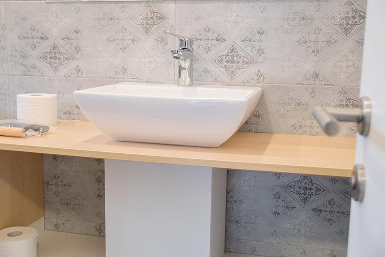Bathroom 3, Wine Hill - Hostel, Desinić