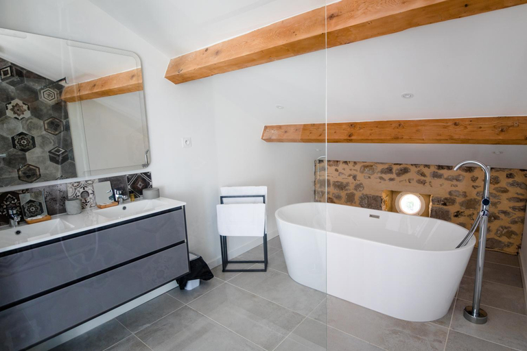 Bathroom 3, Domaine de la Pinede, Ardèche