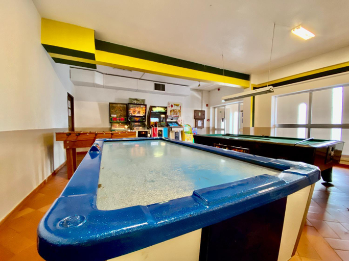 Others 2, Modern and comfy, pool and fiber, Albufeira