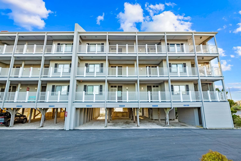 Dunescape Villas 211, Carteret