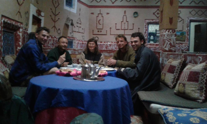 Food & Drinks 17