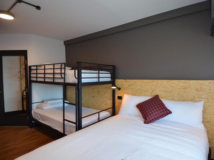 Bedroom 15