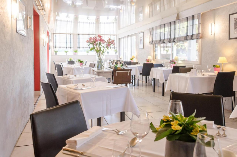 Food & Drinks 5, Logis Hotel Le Pont Bernet, Gironde