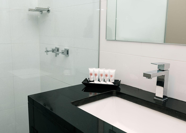 Bathroom 4