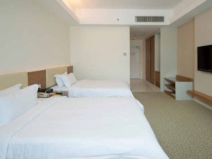 Bedroom 15