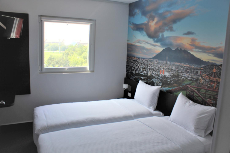 Others 2, Hotel Hi! Fundidora, Monterrey