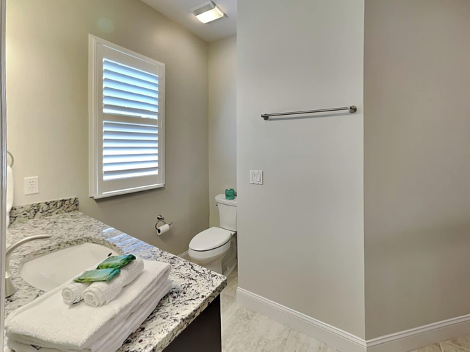 Bathroom 4, Coral Coast Villa, Lee